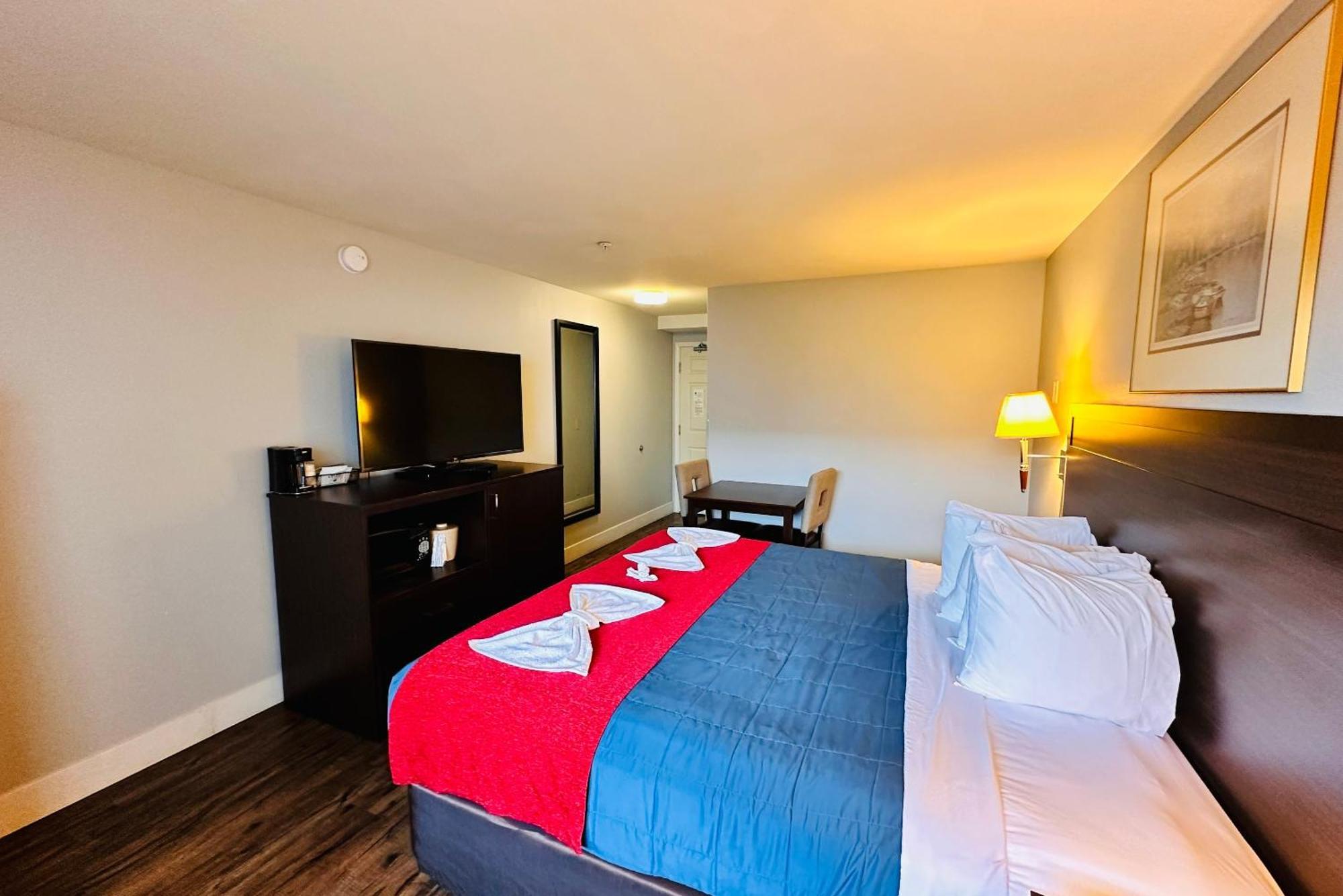 Coratel Inn And Suites By Jasper Ocean Shores Buitenkant foto