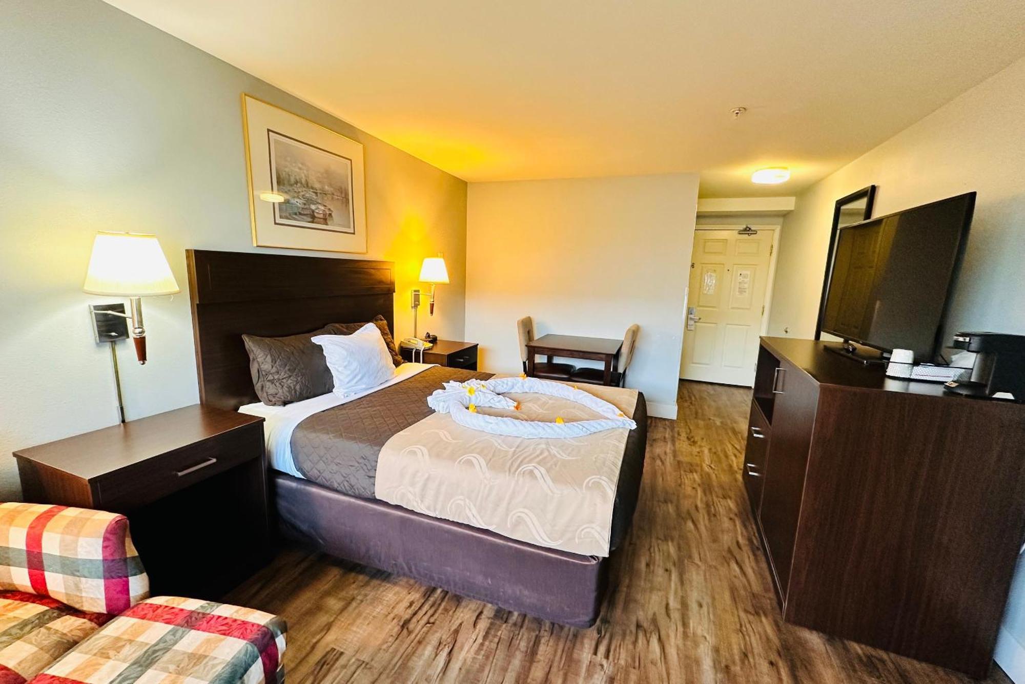 Coratel Inn And Suites By Jasper Ocean Shores Buitenkant foto