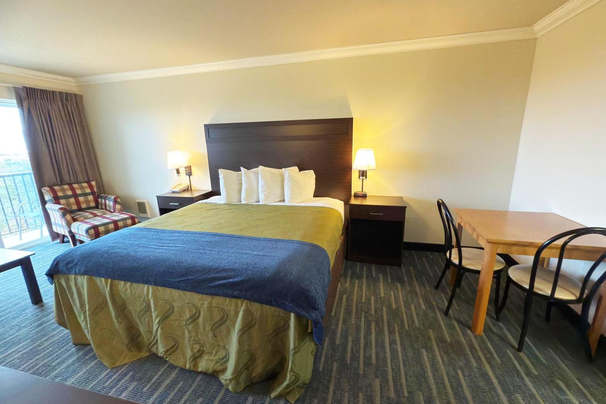 Coratel Inn And Suites By Jasper Ocean Shores Buitenkant foto